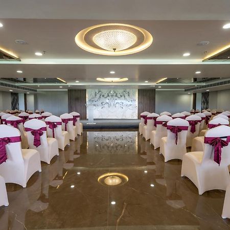 Hotel Parkelite Gannavaram Екстериор снимка